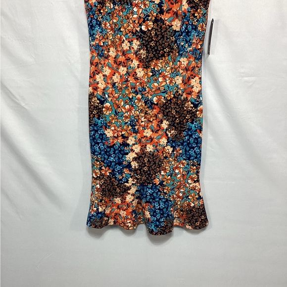 NWT EnRevelry Blue and Brown Floral Midi Dress. - Picture 2 of 9